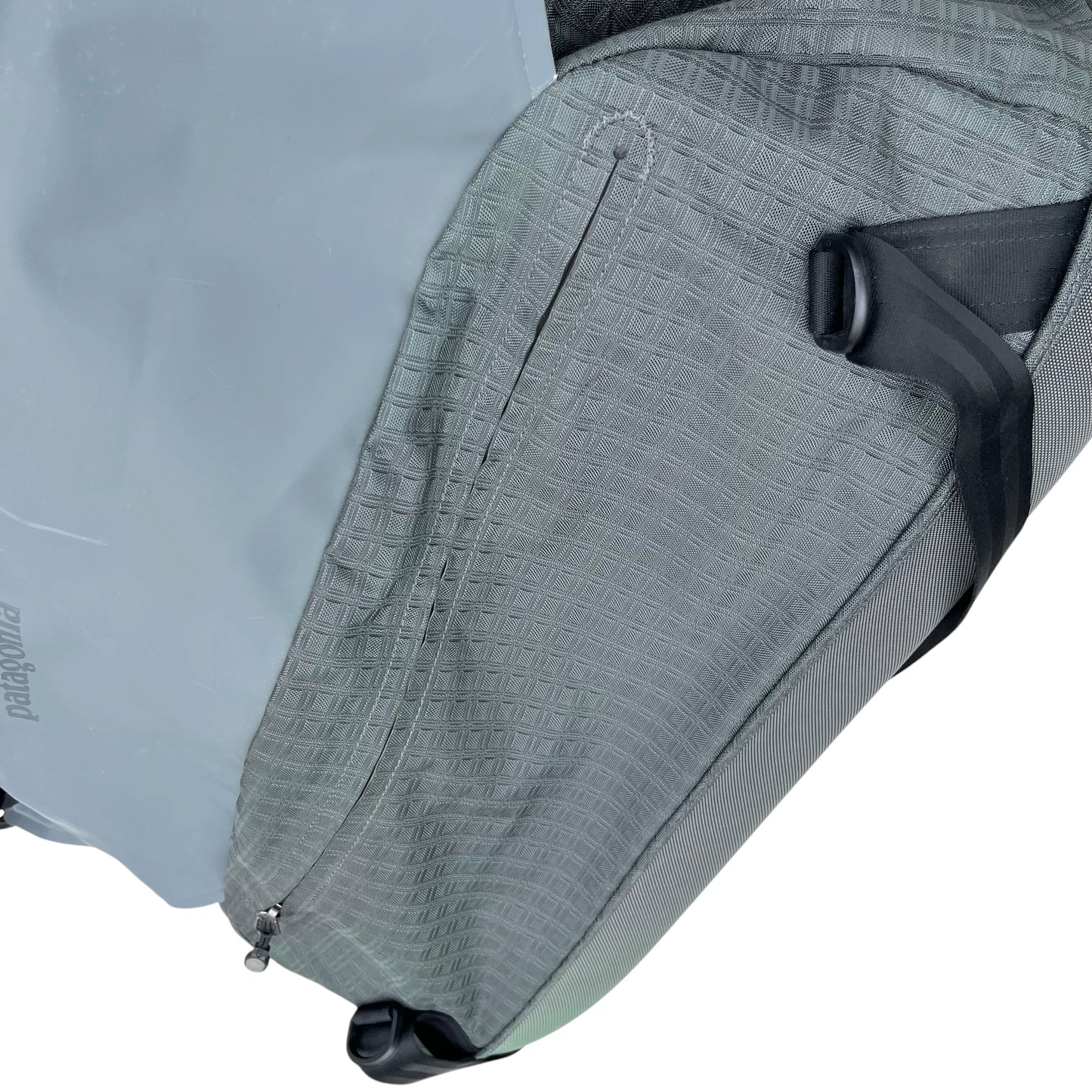 06's Patagonia / Weathershed Duffels (used)
