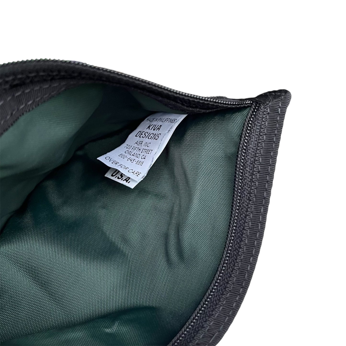 90's KIVA DESIGNS / PASSPORT WALLET (deadstock)